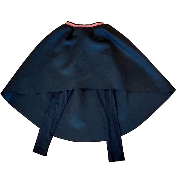 NWT asymmetrical skirt w attached leggings - Picture 3 of 8